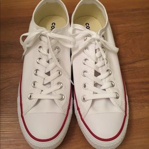 Optical white converse low top